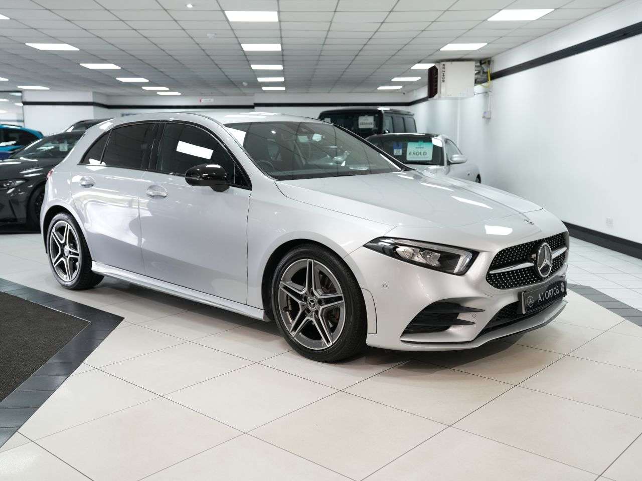 A 2020 MERCEDES-BENZ A CLASS 1.3 A200 AMG Line (Executive) Hatchback 5dr Petrol 7G-DCT Euro 6 (s/s) (163 A 2020 MERCEDES-BENZ A CLASS 1.3 A200 AMG Line (Executive) Hatchback 5dr Petrol 7G-DCT Euro 6 (s/s) (163