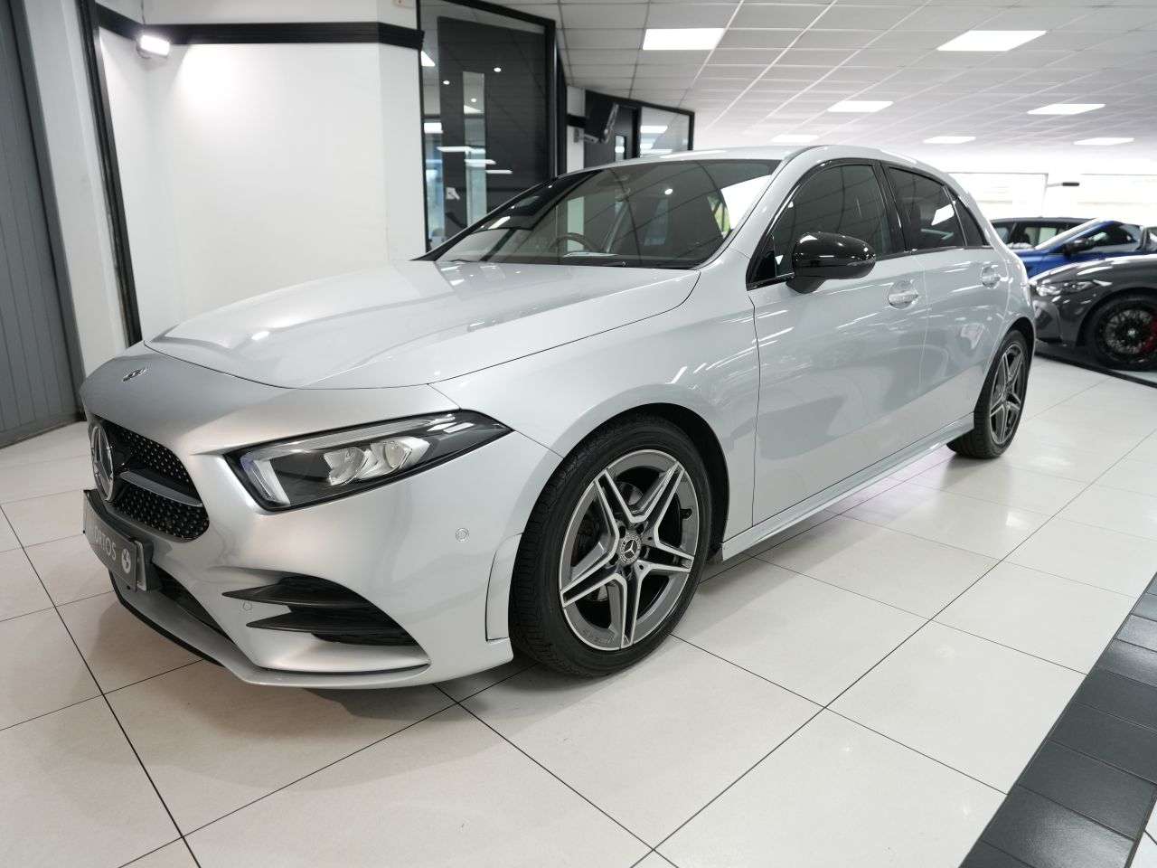 A 2020 MERCEDES-BENZ A CLASS 1.3 A200 AMG Line (Executive) Hatchback 5dr Petrol 7G-DCT Euro 6 (s/s) (163 A 2020 MERCEDES-BENZ A CLASS 1.3 A200 AMG Line (Executive) Hatchback 5dr Petrol 7G-DCT Euro 6 (s/s) (163