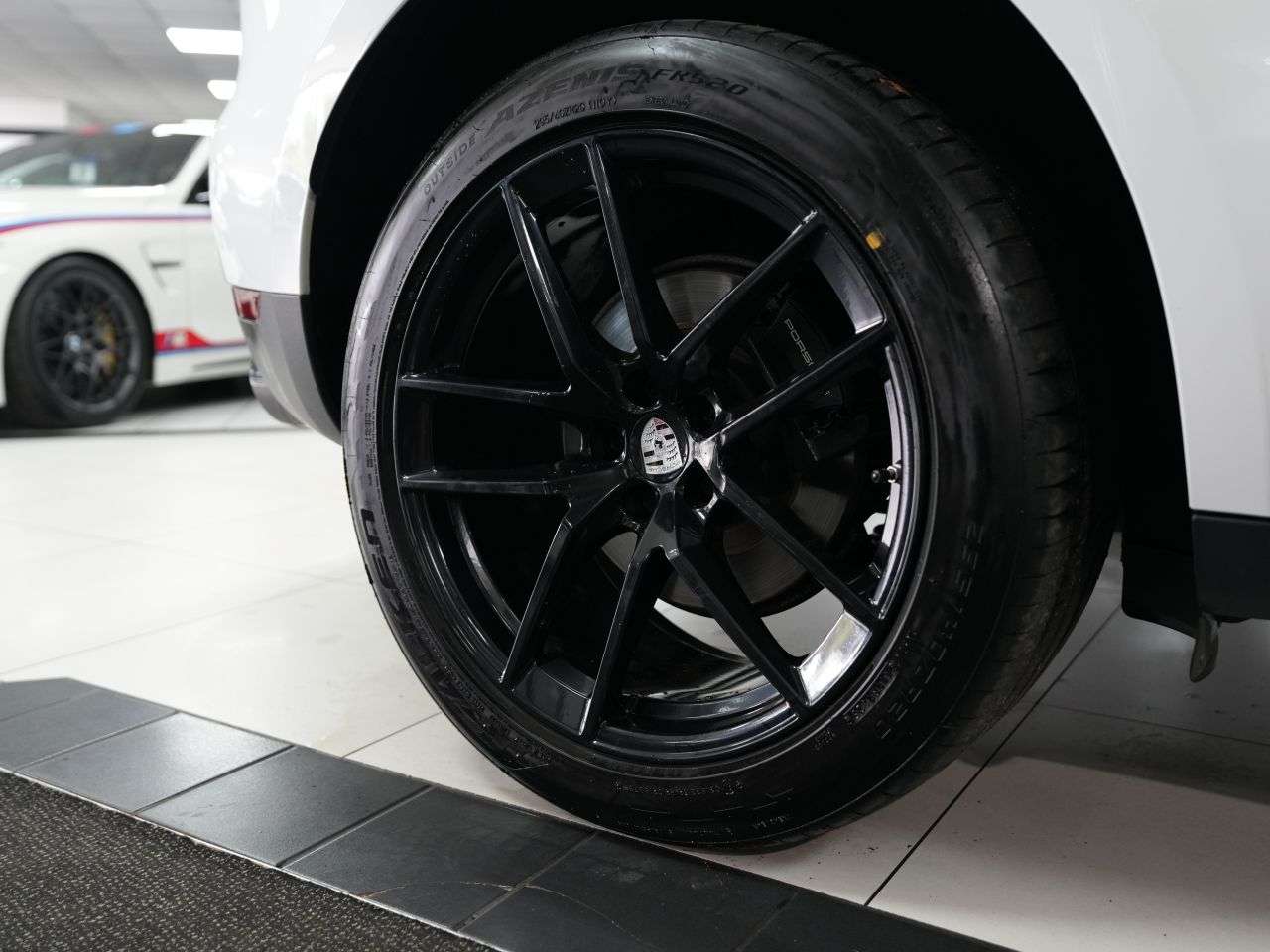 2018 PORSCHE MACAN 2018 PORSCHE MACAN