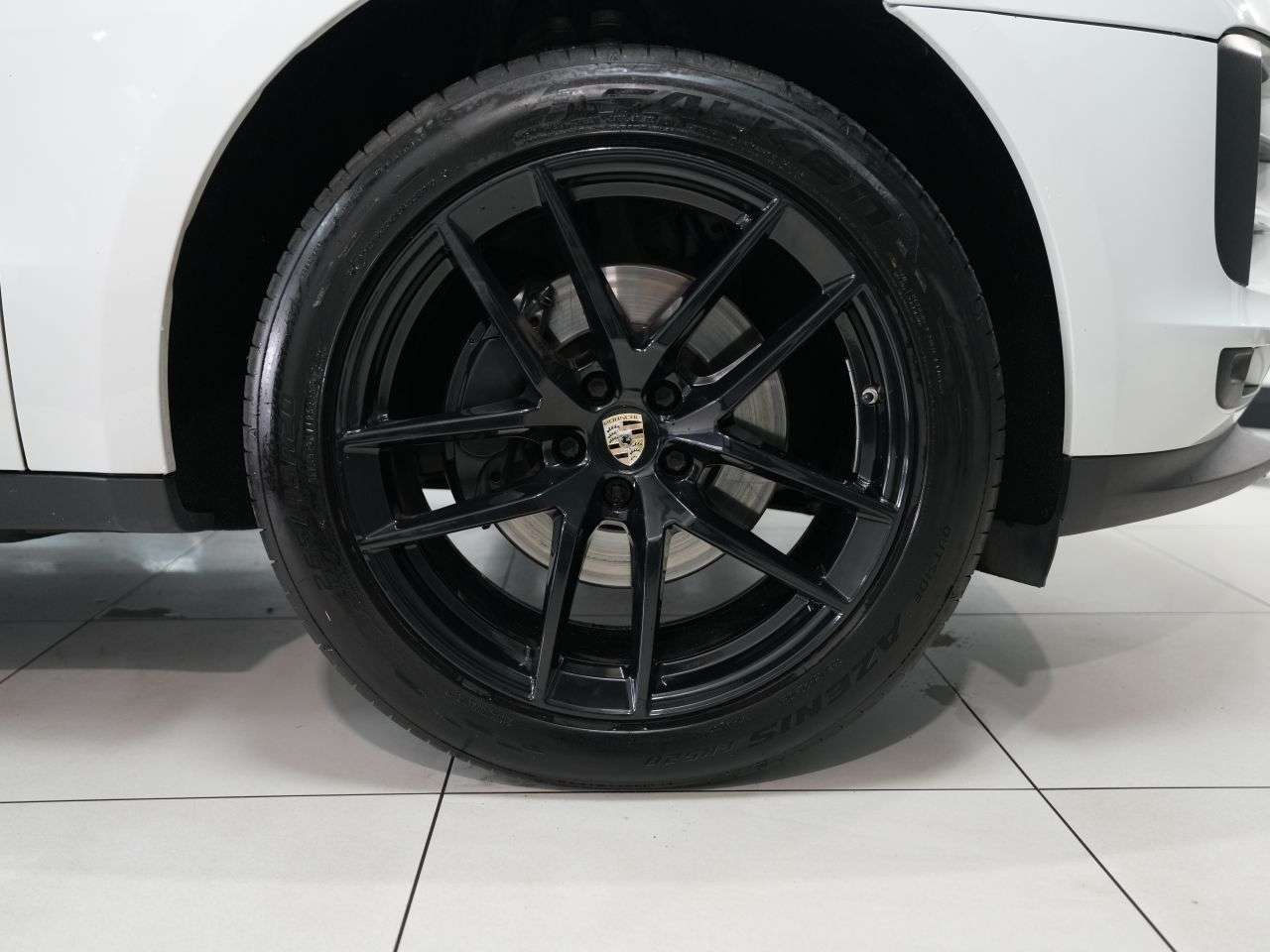 2018 PORSCHE MACAN 2018 PORSCHE MACAN