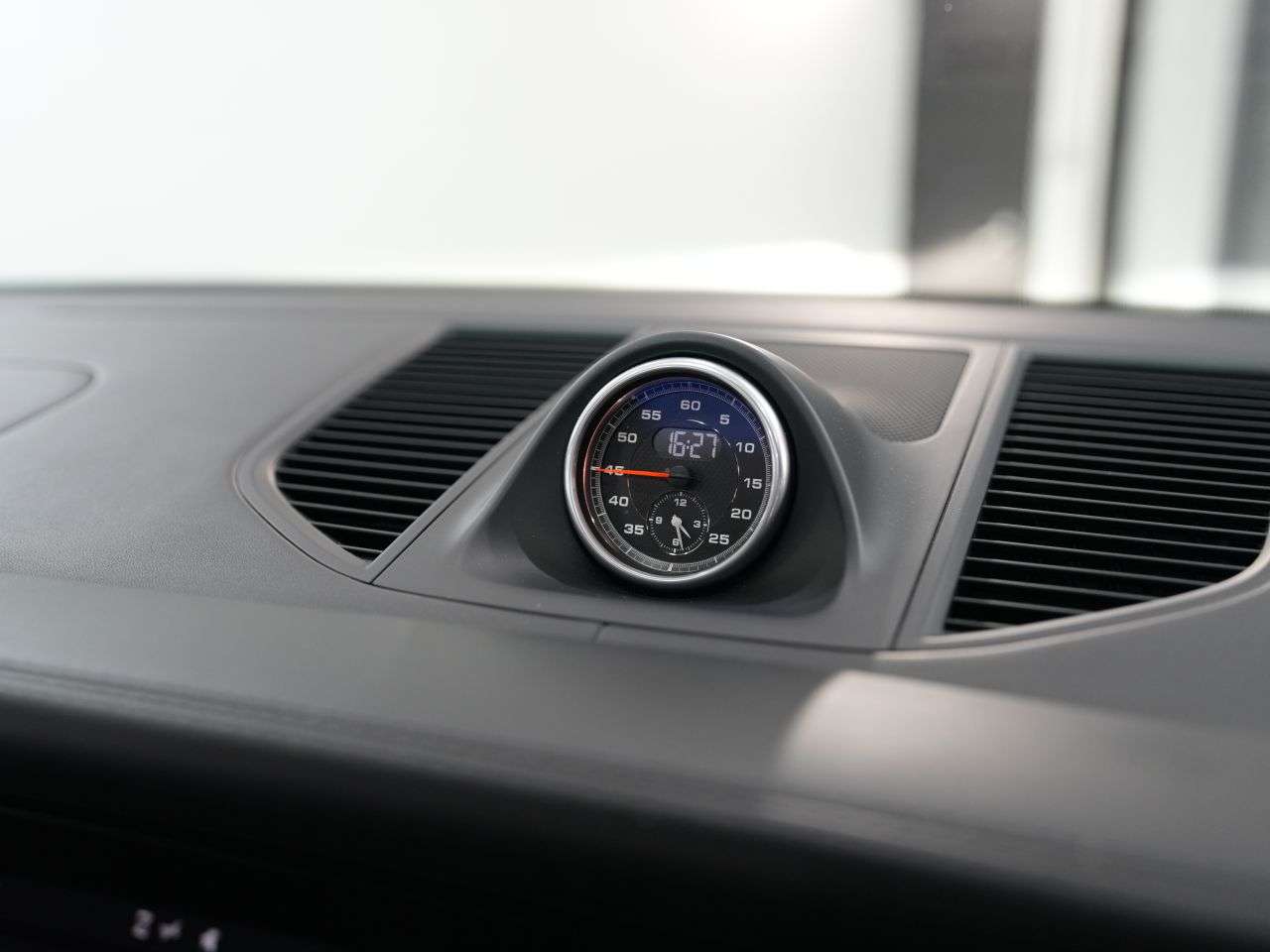 2018 PORSCHE MACAN 2018 PORSCHE MACAN