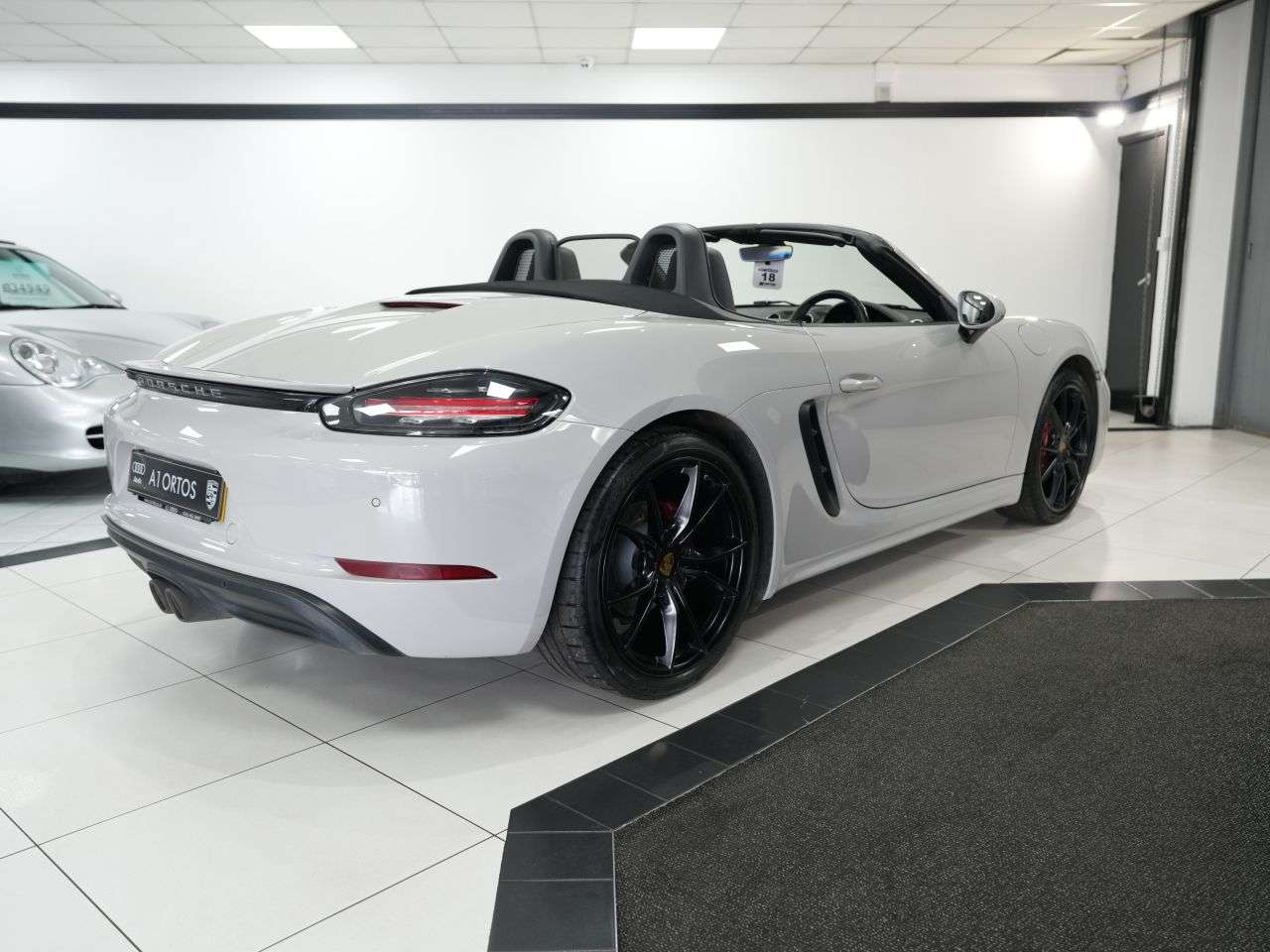 2019 PORSCHE 718 BOXSTER 2019 PORSCHE 718 BOXSTER