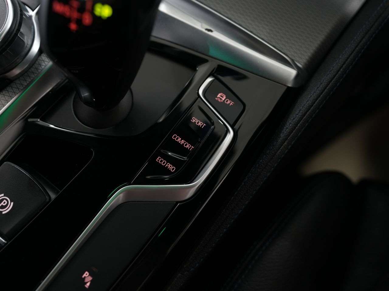 2018 BMW 5 SERIES 2018 BMW 5 SERIES