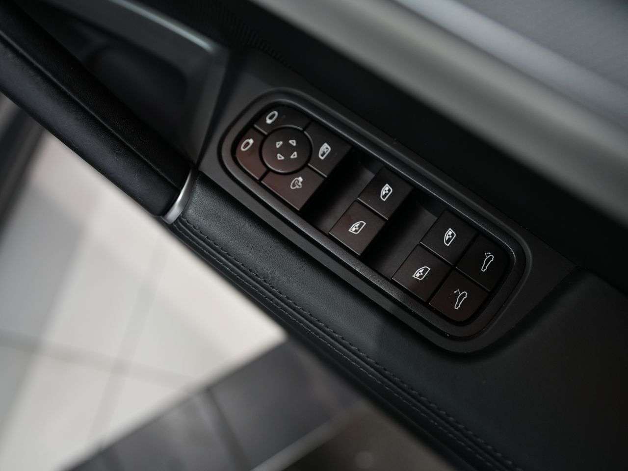 2024 PORSCHE CAYENNE 2024 PORSCHE CAYENNE