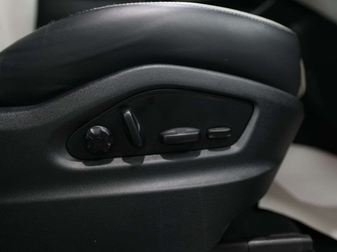 2024 PORSCHE CAYENNE 2024 PORSCHE CAYENNE