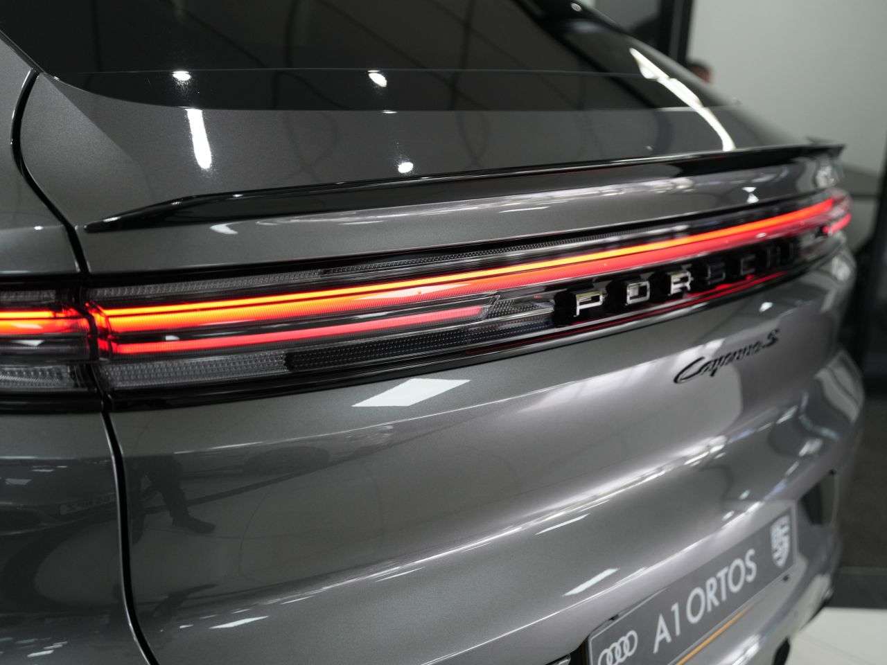 2024 PORSCHE CAYENNE 2024 PORSCHE CAYENNE