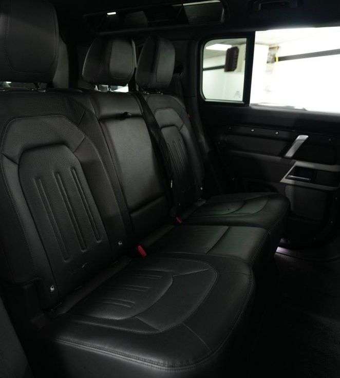 2023 LAND ROVER DEFENDER 110 2023 LAND ROVER DEFENDER 110