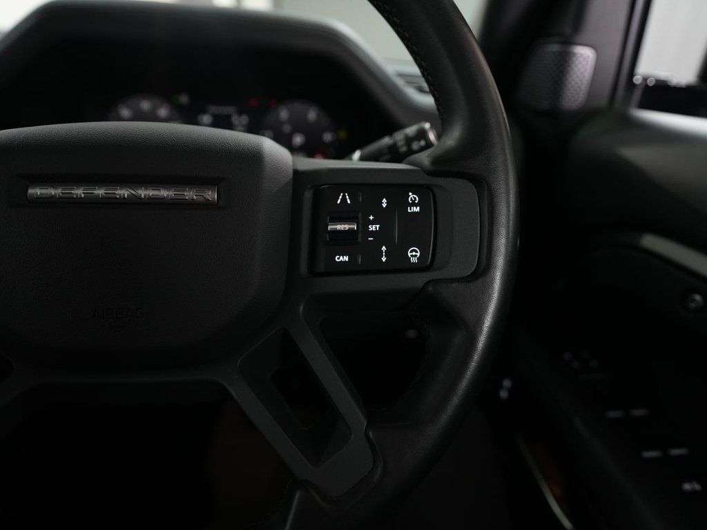 2023 LAND ROVER DEFENDER 110 2023 LAND ROVER DEFENDER 110