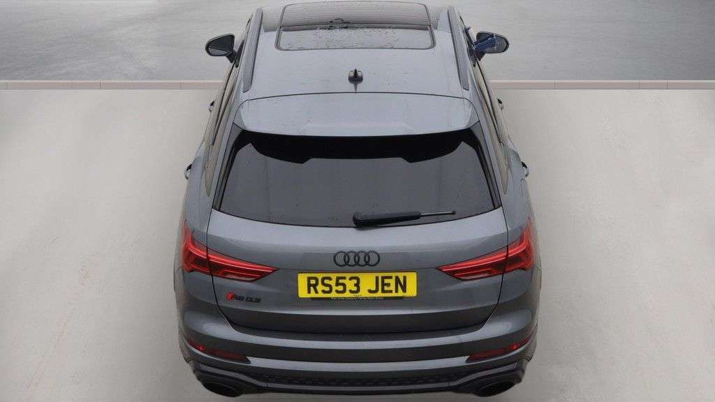 2021 AUDI RS Q3 2021 AUDI RS Q3