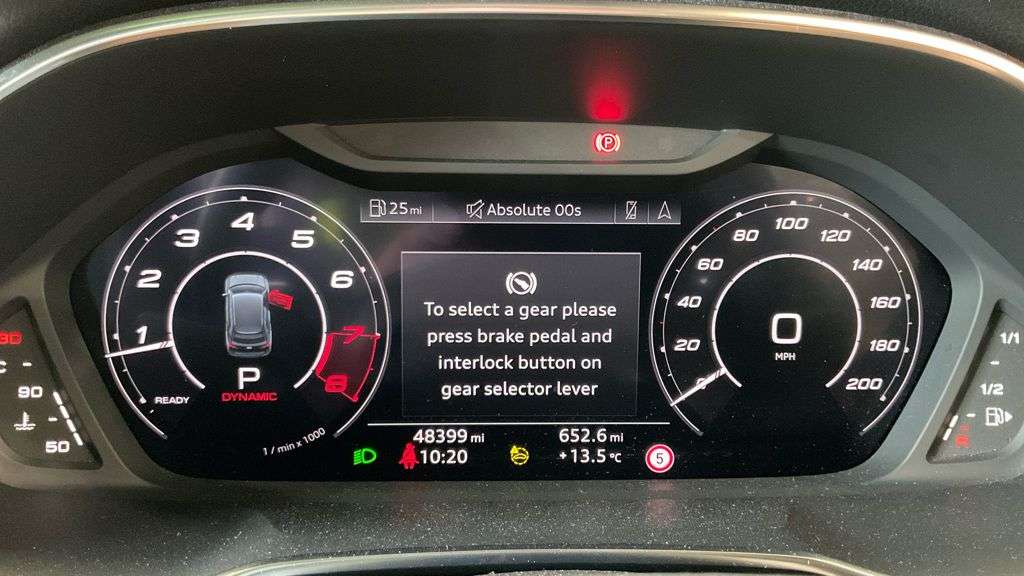 2021 AUDI RS Q3 2021 AUDI RS Q3