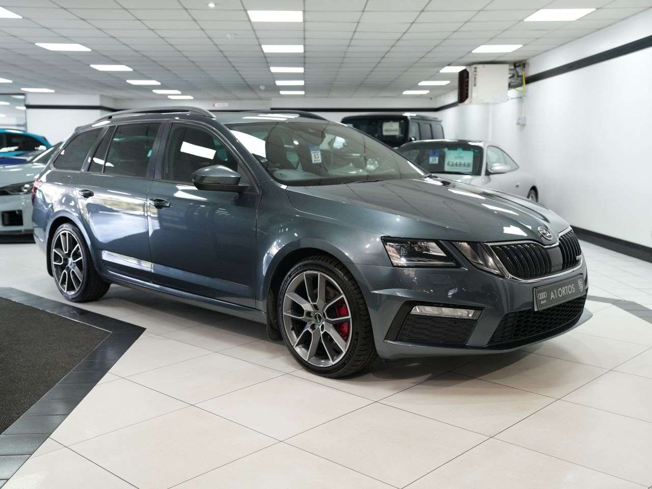 A 2017 SKODA OCTAVIA 2.0 TDI vRS Estate 5dr Diesel Manual Euro 6 (s/s) (184 ps) BE QUICK GENUINE A 2017 SKODA OCTAVIA 2.0 TDI vRS Estate 5dr Diesel Manual Euro 6 (s/s) (184 ps) BE QUICK GENUINE