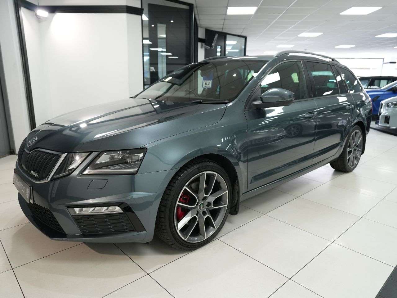 A 2017 SKODA OCTAVIA 2.0 TDI vRS Estate 5dr Diesel Manual Euro 6 (s/s) (184 ps) BE QUICK GENUINE A 2017 SKODA OCTAVIA 2.0 TDI vRS Estate 5dr Diesel Manual Euro 6 (s/s) (184 ps) BE QUICK GENUINE