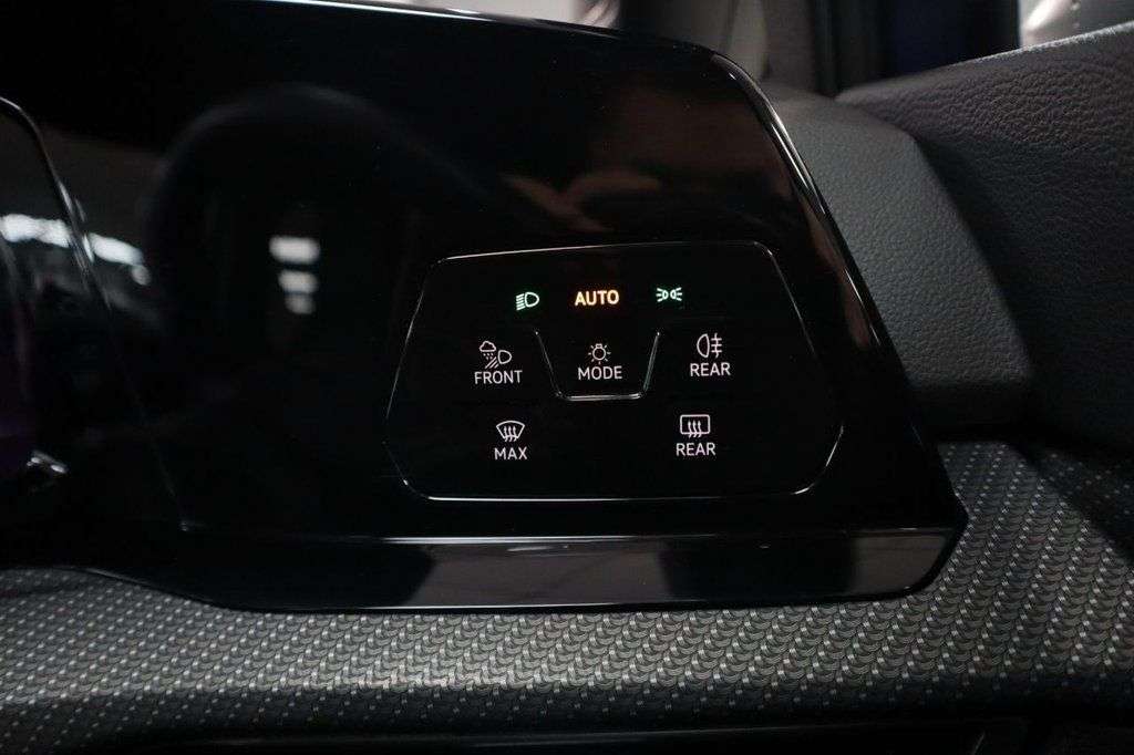 2022 VOLKSWAGEN GOLF 2022 VOLKSWAGEN GOLF