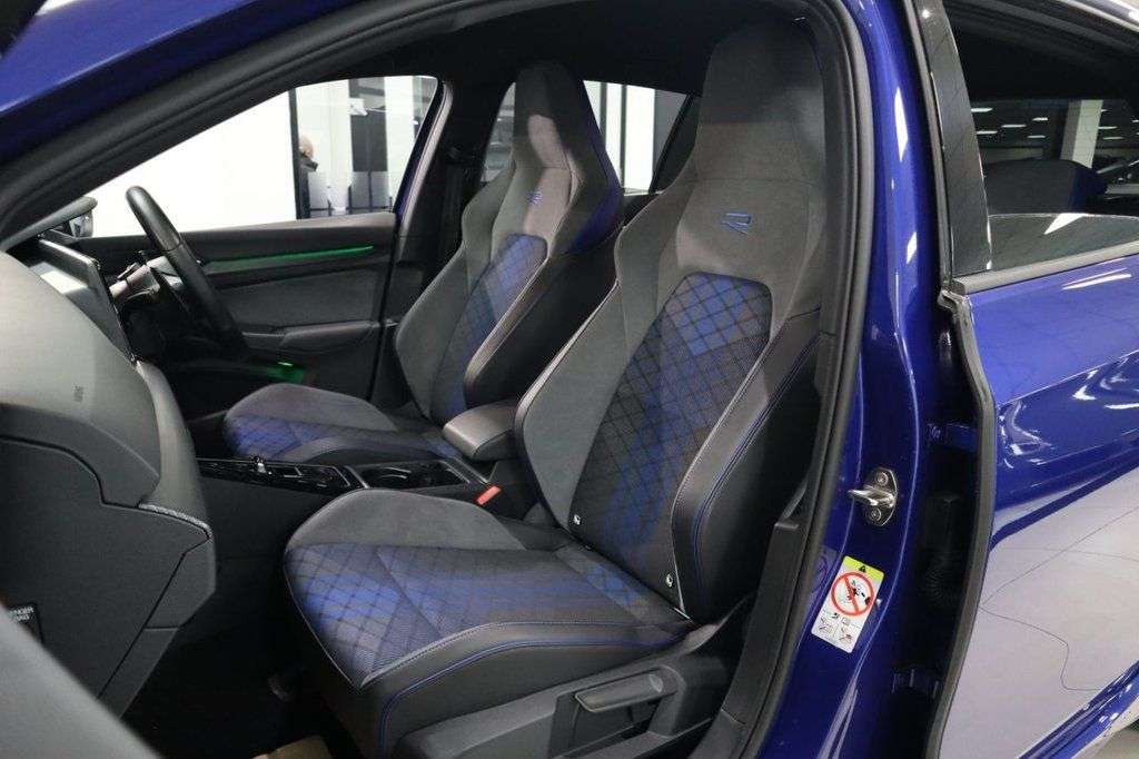 2022 VOLKSWAGEN GOLF 2022 VOLKSWAGEN GOLF