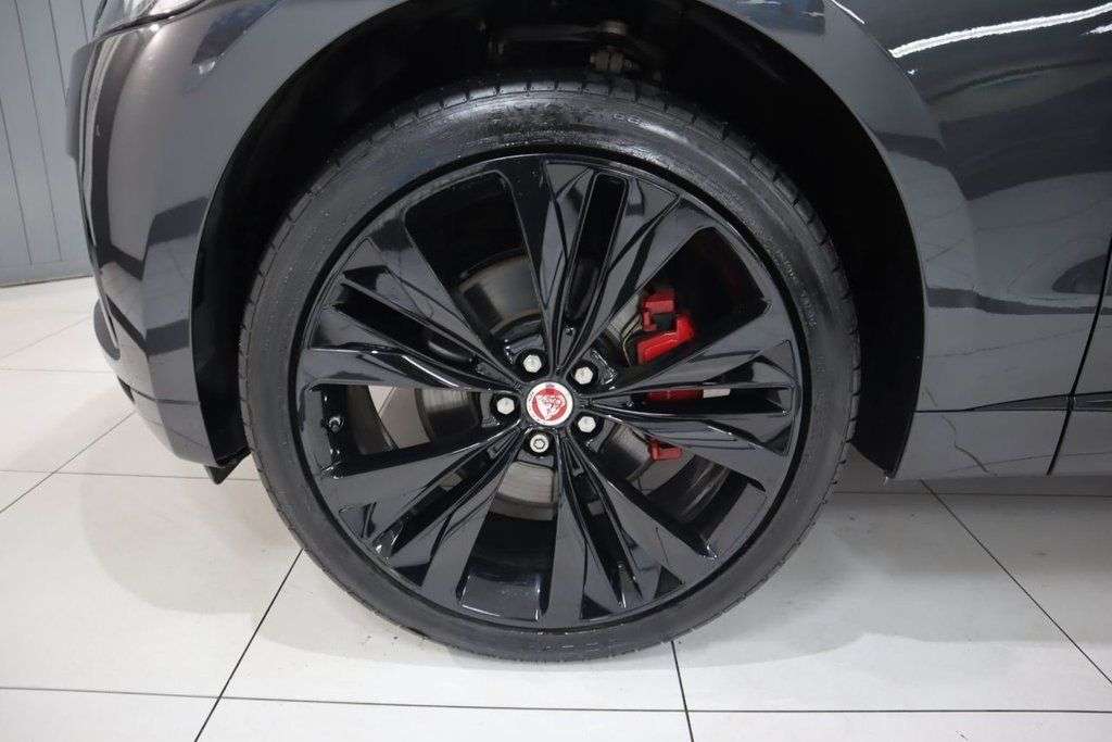 2018 JAGUAR F-PACE 2018 JAGUAR F-PACE