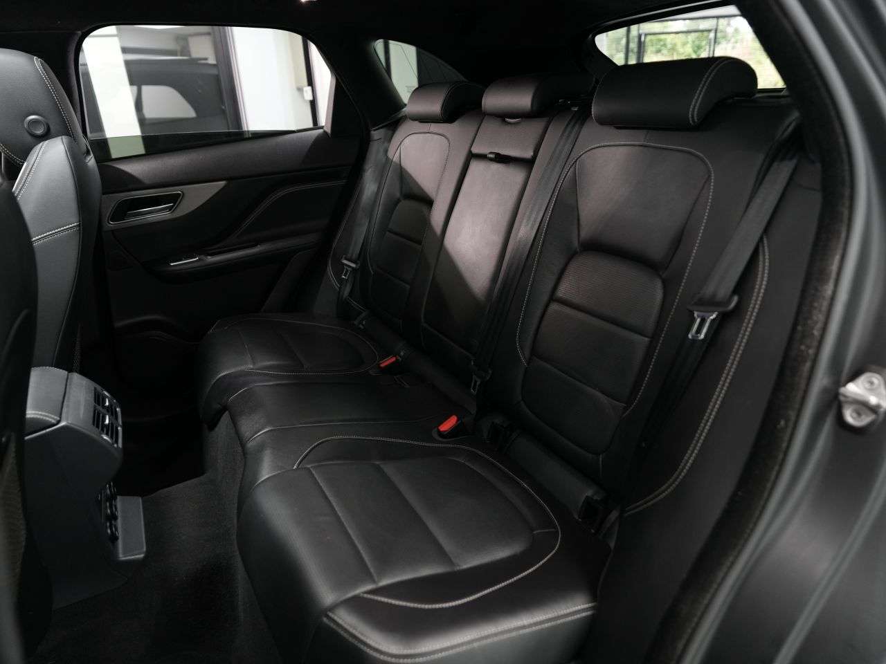 2018 JAGUAR F-PACE 2018 JAGUAR F-PACE