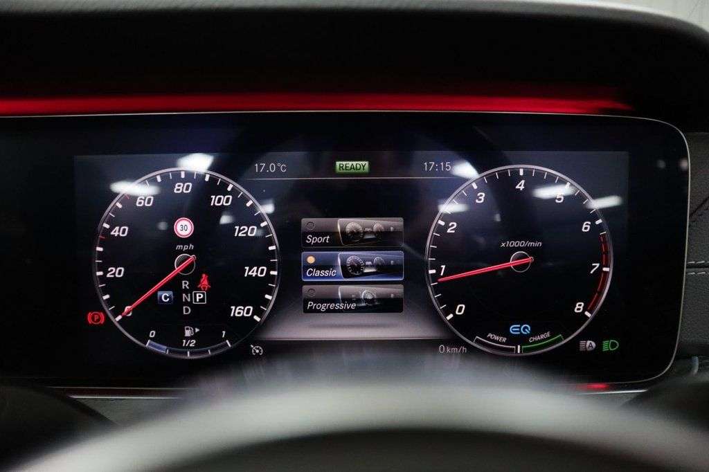 2021 MERCEDES-BENZ E CLASS 2021 MERCEDES-BENZ E CLASS