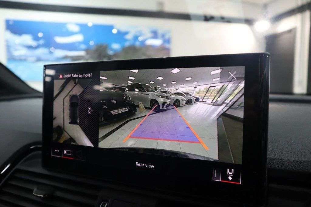2021 AUDI SQ5 2021 AUDI SQ5