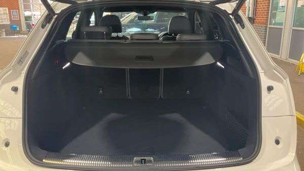 2021 AUDI SQ5 2021 AUDI SQ5