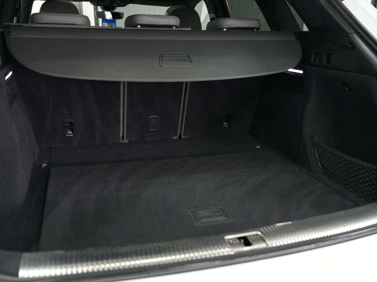 2021 AUDI SQ5 2021 AUDI SQ5