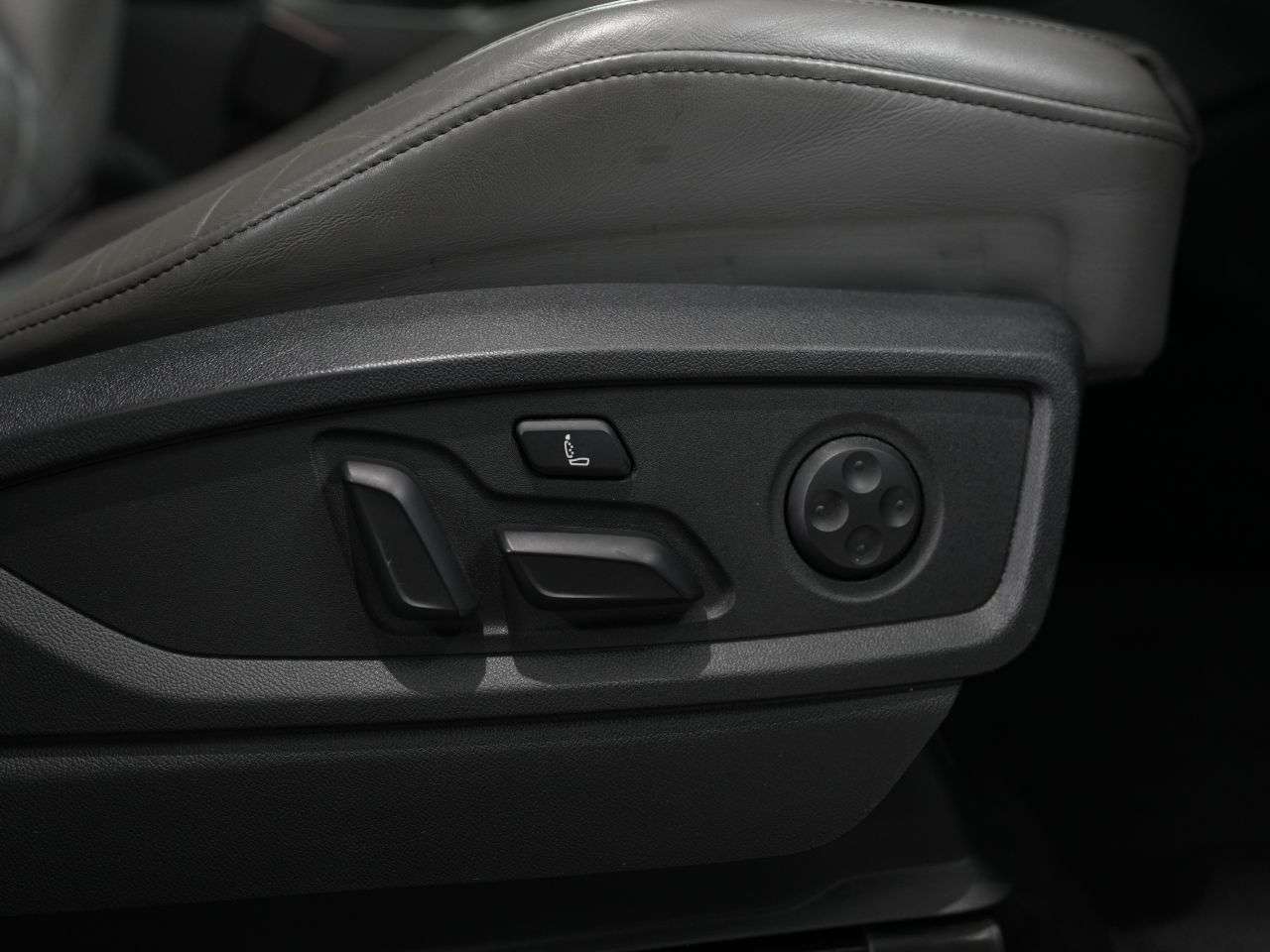 2021 AUDI SQ5 2021 AUDI SQ5