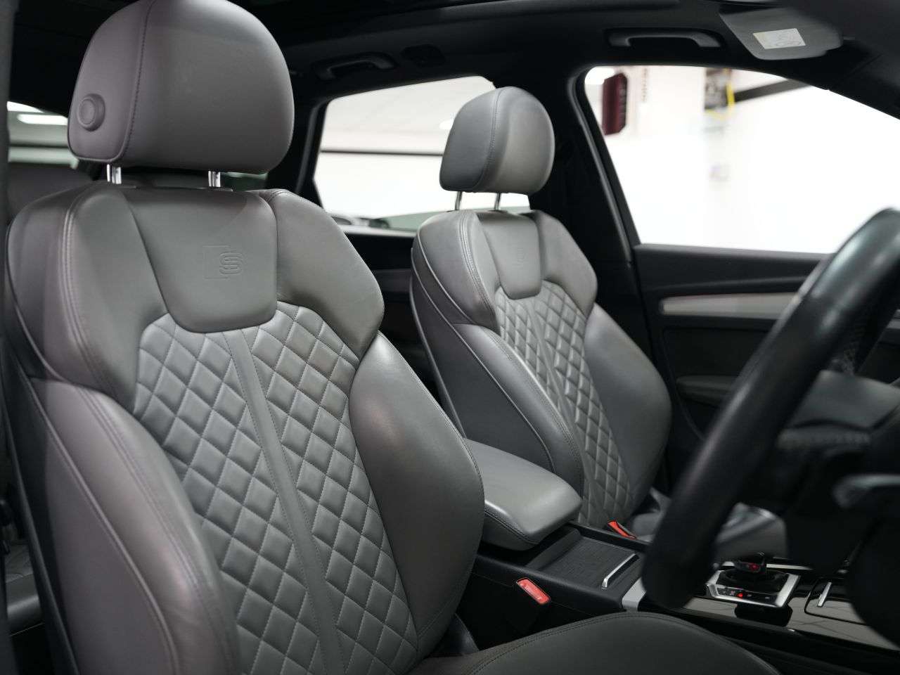 2021 AUDI SQ5 2021 AUDI SQ5