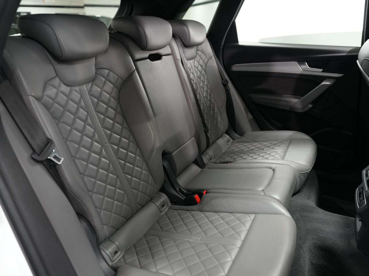 2021 AUDI SQ5 2021 AUDI SQ5