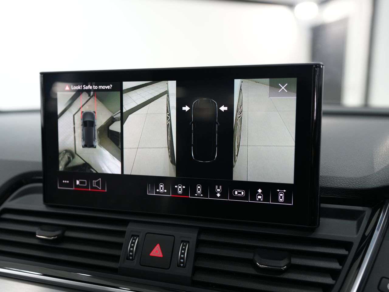 2021 AUDI SQ5 2021 AUDI SQ5
