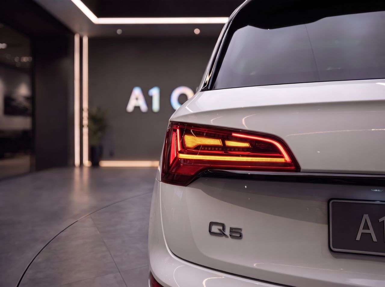 2021 AUDI SQ5 2021 AUDI SQ5