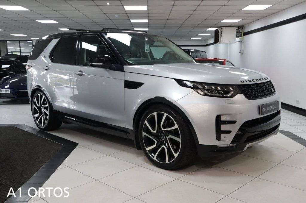 A 2019 LAND ROVER DISCOVERY 3.0 SD V6 HSE SUV 5dr Diesel Auto 4WD Euro 6 (s/s) (306 ps) BEAUTIFUL DISCO A 2019 LAND ROVER DISCOVERY 3.0 SD V6 HSE SUV 5dr Diesel Auto 4WD Euro 6 (s/s) (306 ps) BEAUTIFUL DISCO