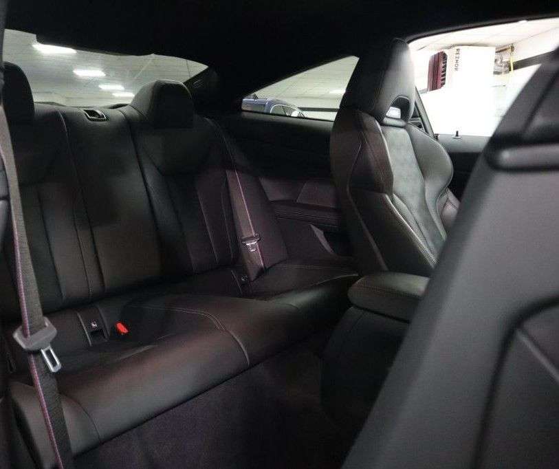 2022 BMW M4 2022 BMW M4