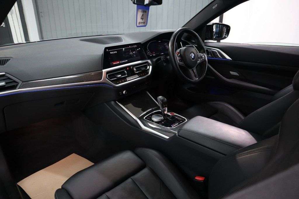 2022 BMW M4 2022 BMW M4