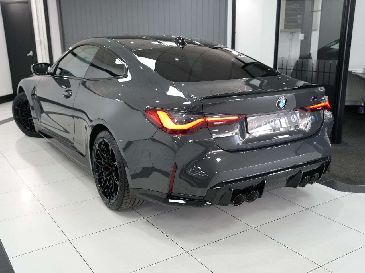 2022 BMW M4 2022 BMW M4