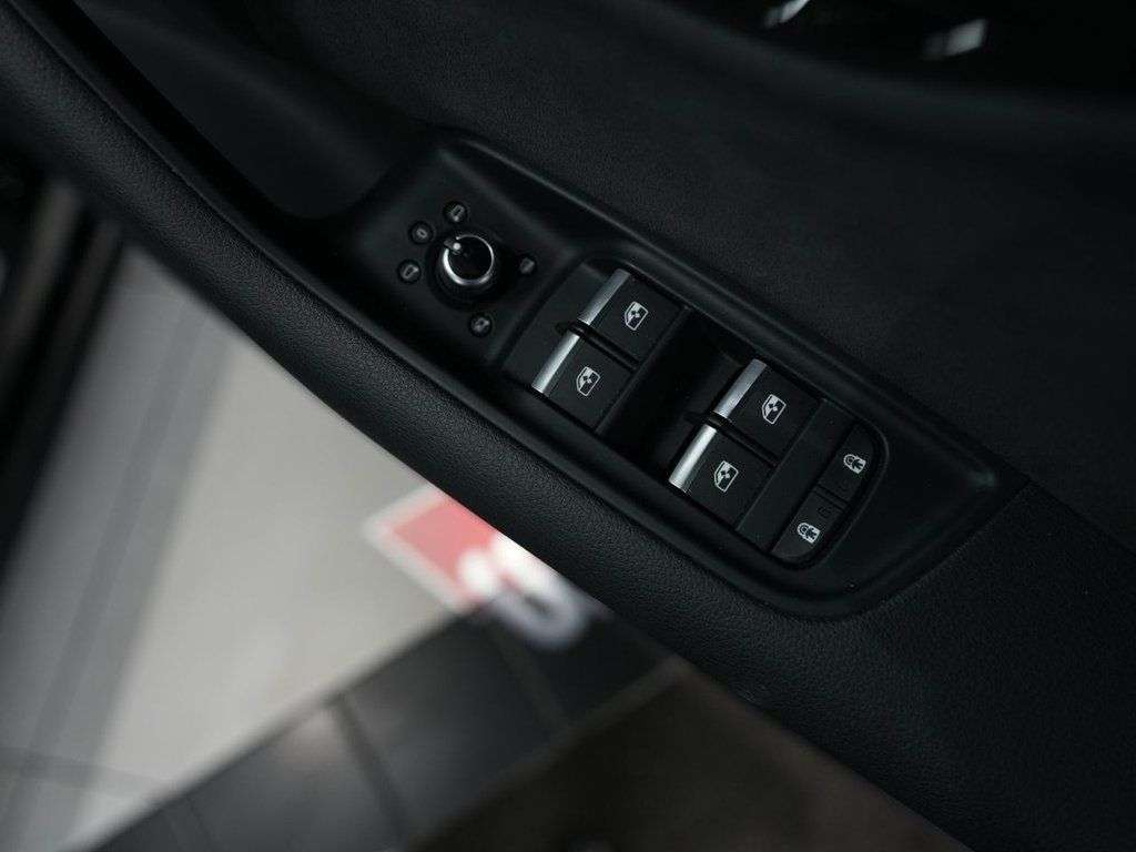2021 AUDI SQ7 2021 AUDI SQ7