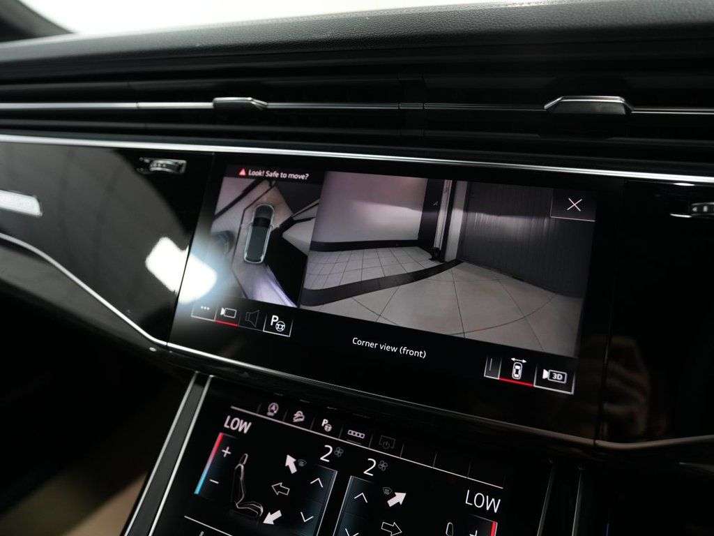2021 AUDI SQ7 2021 AUDI SQ7