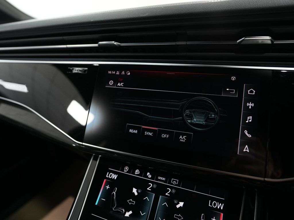 2021 AUDI SQ7 2021 AUDI SQ7