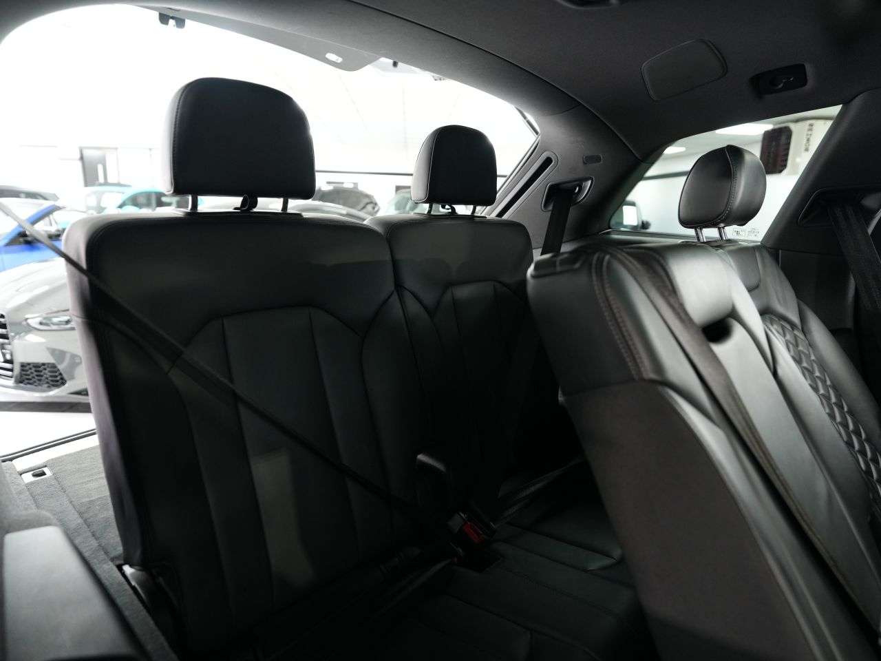2021 AUDI SQ7 2021 AUDI SQ7