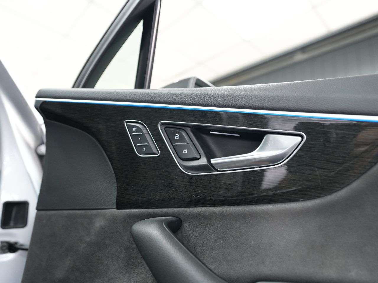 2021 AUDI SQ7 2021 AUDI SQ7
