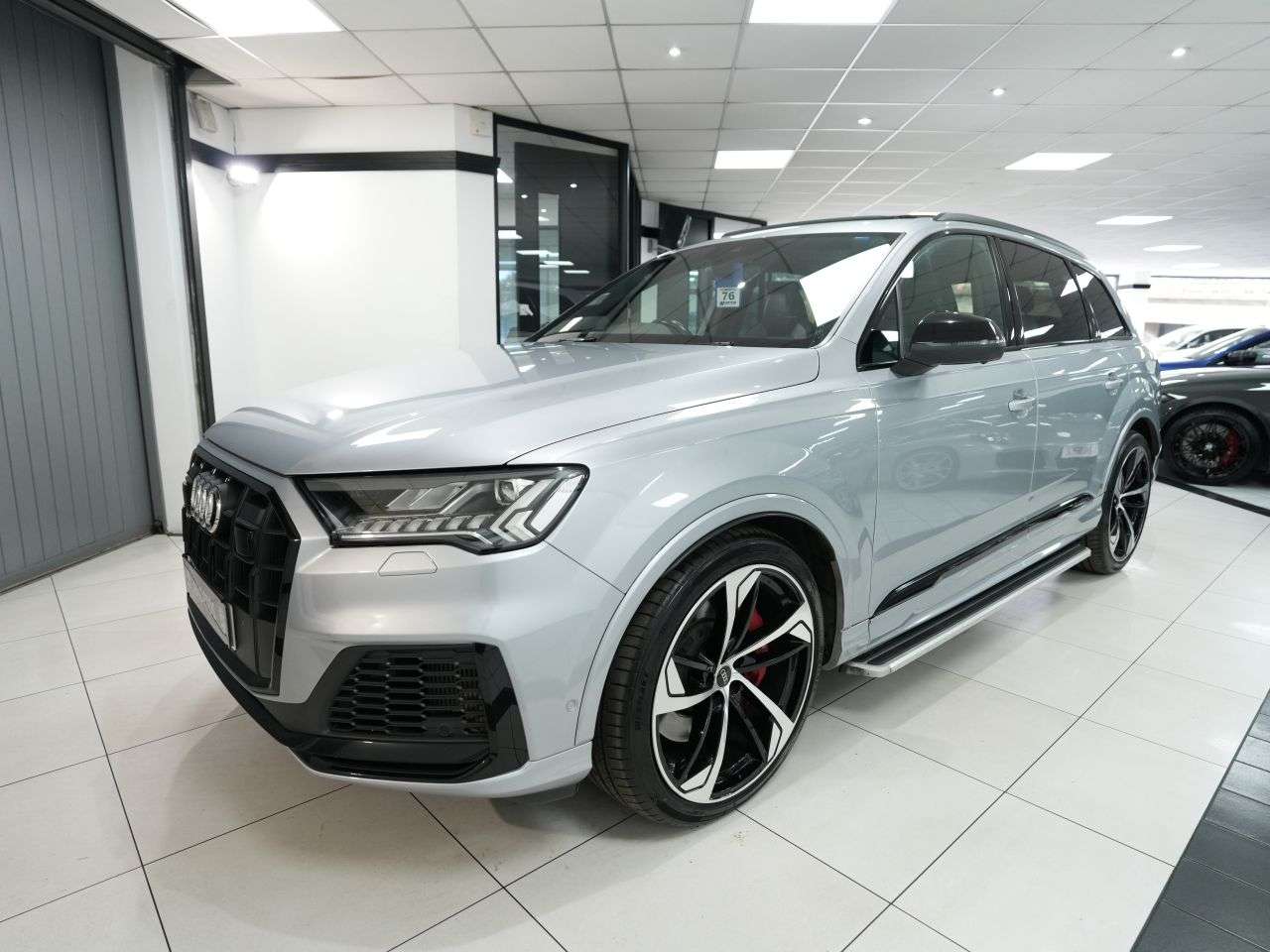 2021 AUDI SQ7 2021 AUDI SQ7