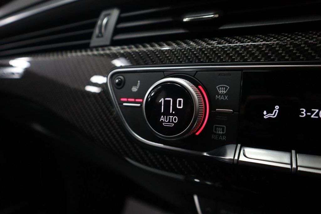 2021 AUDI RS4 AVANT 2021 AUDI RS4 AVANT