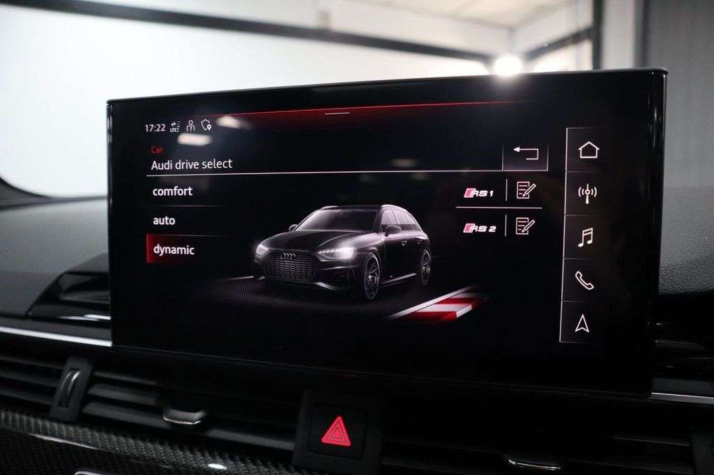 2021 AUDI RS4 AVANT 2021 AUDI RS4 AVANT