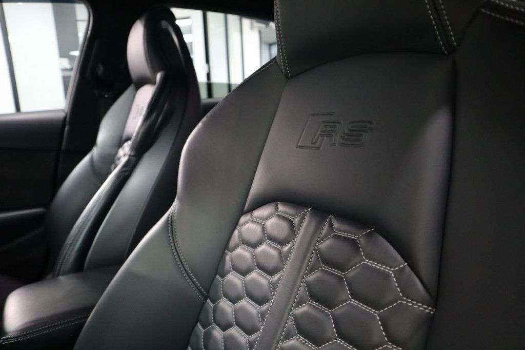 2021 AUDI RS4 AVANT 2021 AUDI RS4 AVANT