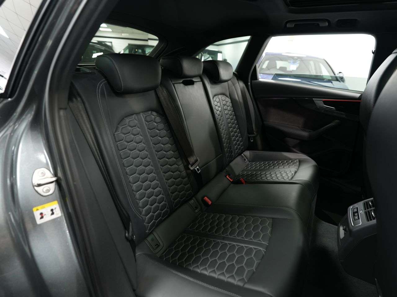 2021 AUDI RS4 AVANT 2021 AUDI RS4 AVANT