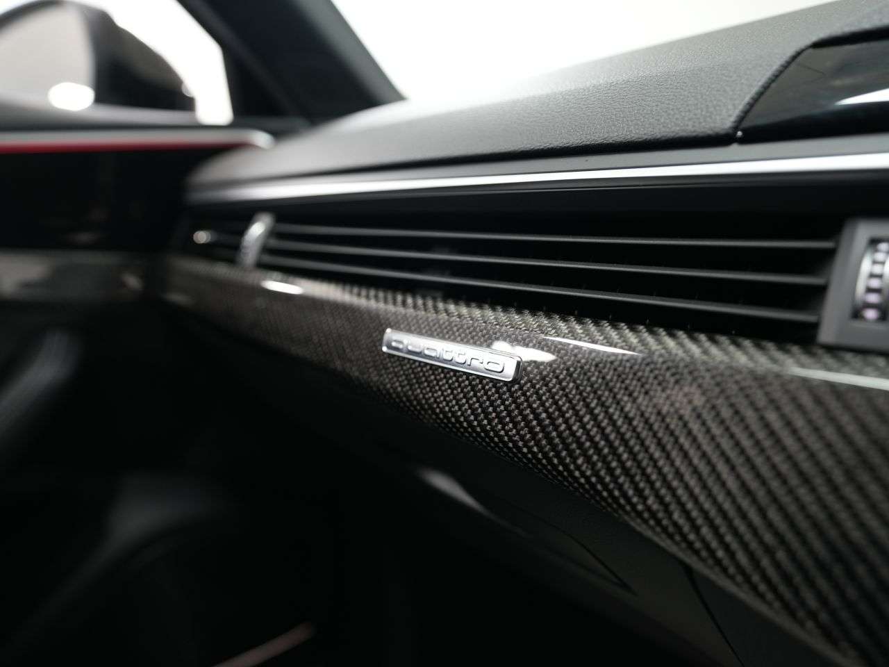 2021 AUDI RS4 AVANT 2021 AUDI RS4 AVANT