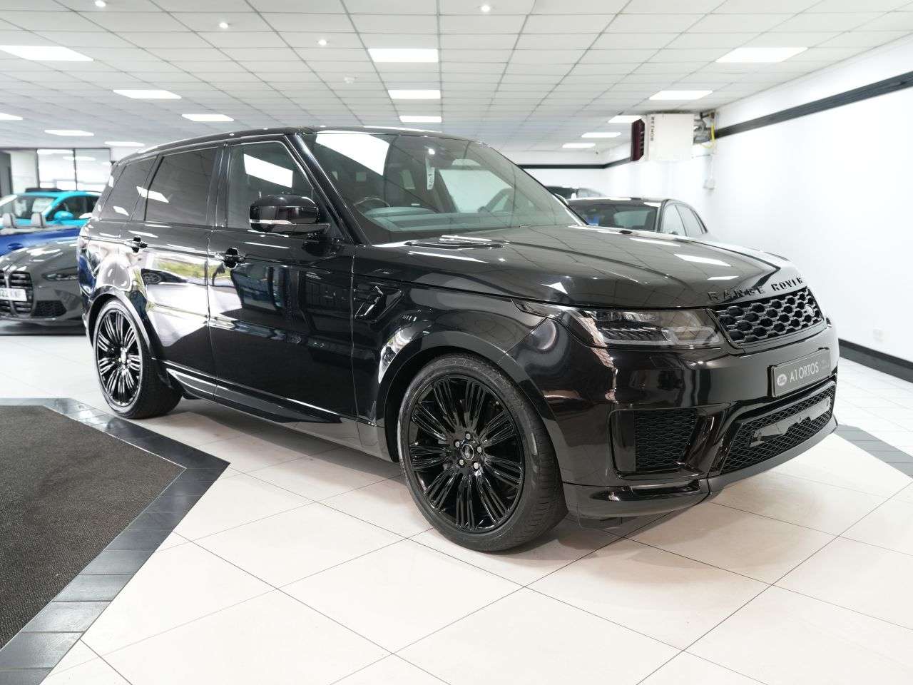 A 2021 LAND ROVER RANGE ROVER SPORT 3.0 D300 MHEV HSE Dynamic Black SUV 5dr Diesel Auto 4WD Euro 6 (s/s) (300 p A 2021 LAND ROVER RANGE ROVER SPORT 3.0 D300 MHEV HSE Dynamic Black SUV 5dr Diesel Auto 4WD Euro 6 (s/s) (300 p