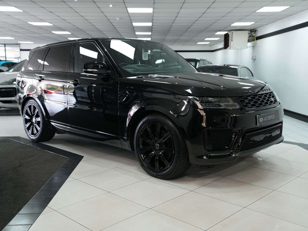 A 2019 LAND ROVER RANGE ROVER SPORT 3.0 SD V6 HSE Dynamic SUV 5dr Diesel Auto 4WD Euro 6 (s/s) (306 ps) 1 OWNER A 2019 LAND ROVER RANGE ROVER SPORT 3.0 SD V6 HSE Dynamic SUV 5dr Diesel Auto 4WD Euro 6 (s/s) (306 ps) 1 OWNER