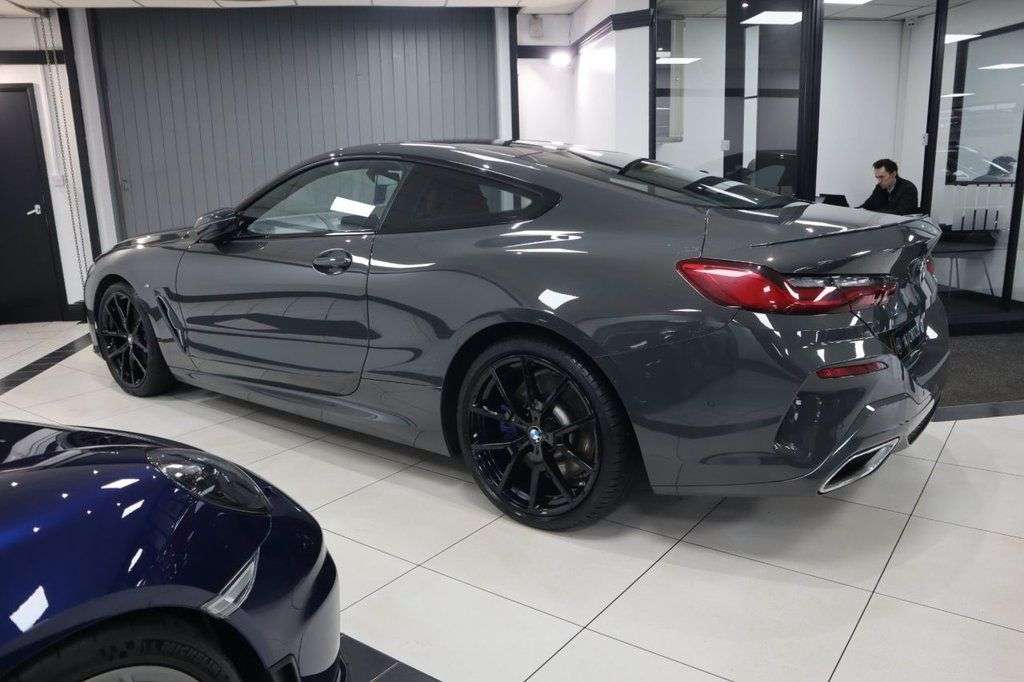 2021 BMW 8 SERIES 2021 BMW 8 SERIES