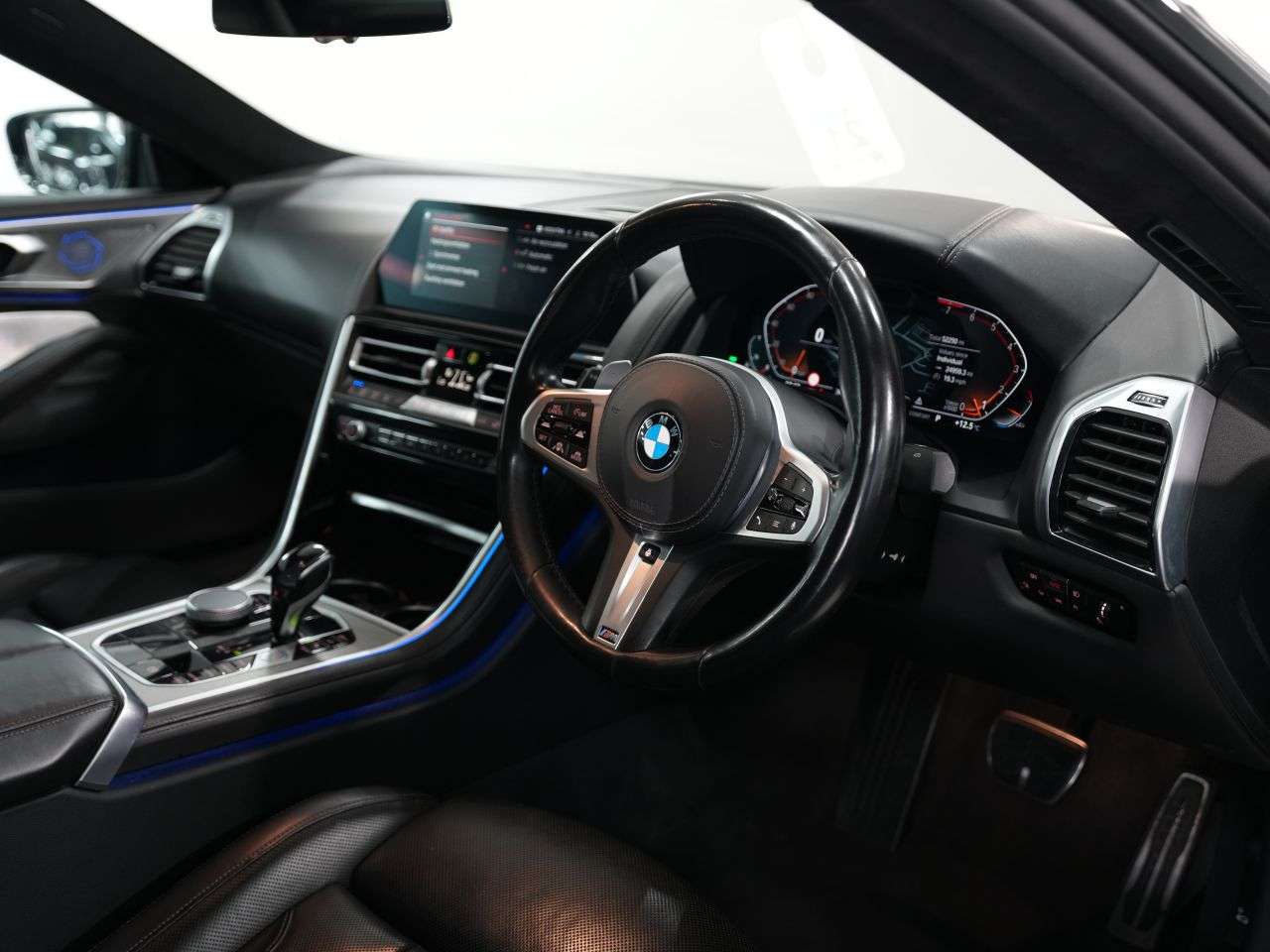 2021 BMW 8 SERIES 2021 BMW 8 SERIES