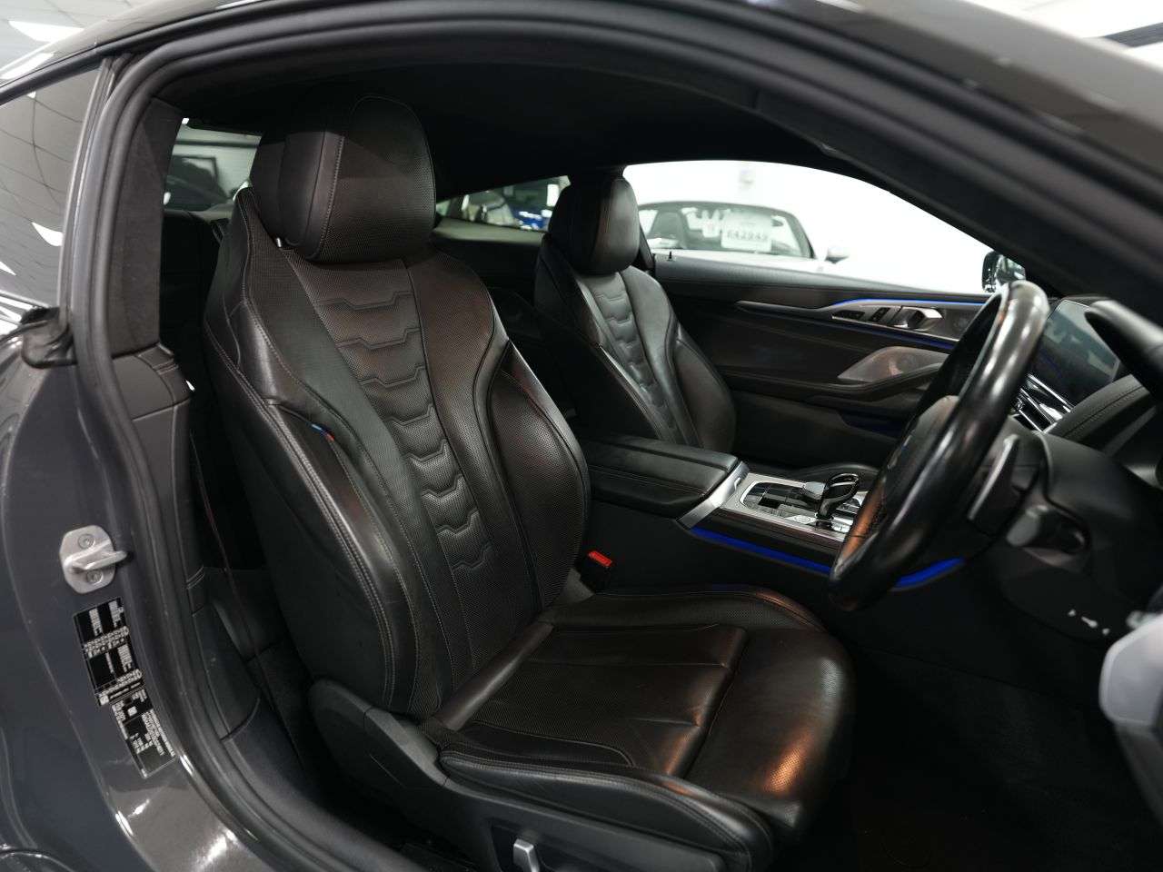 2021 BMW 8 SERIES 2021 BMW 8 SERIES