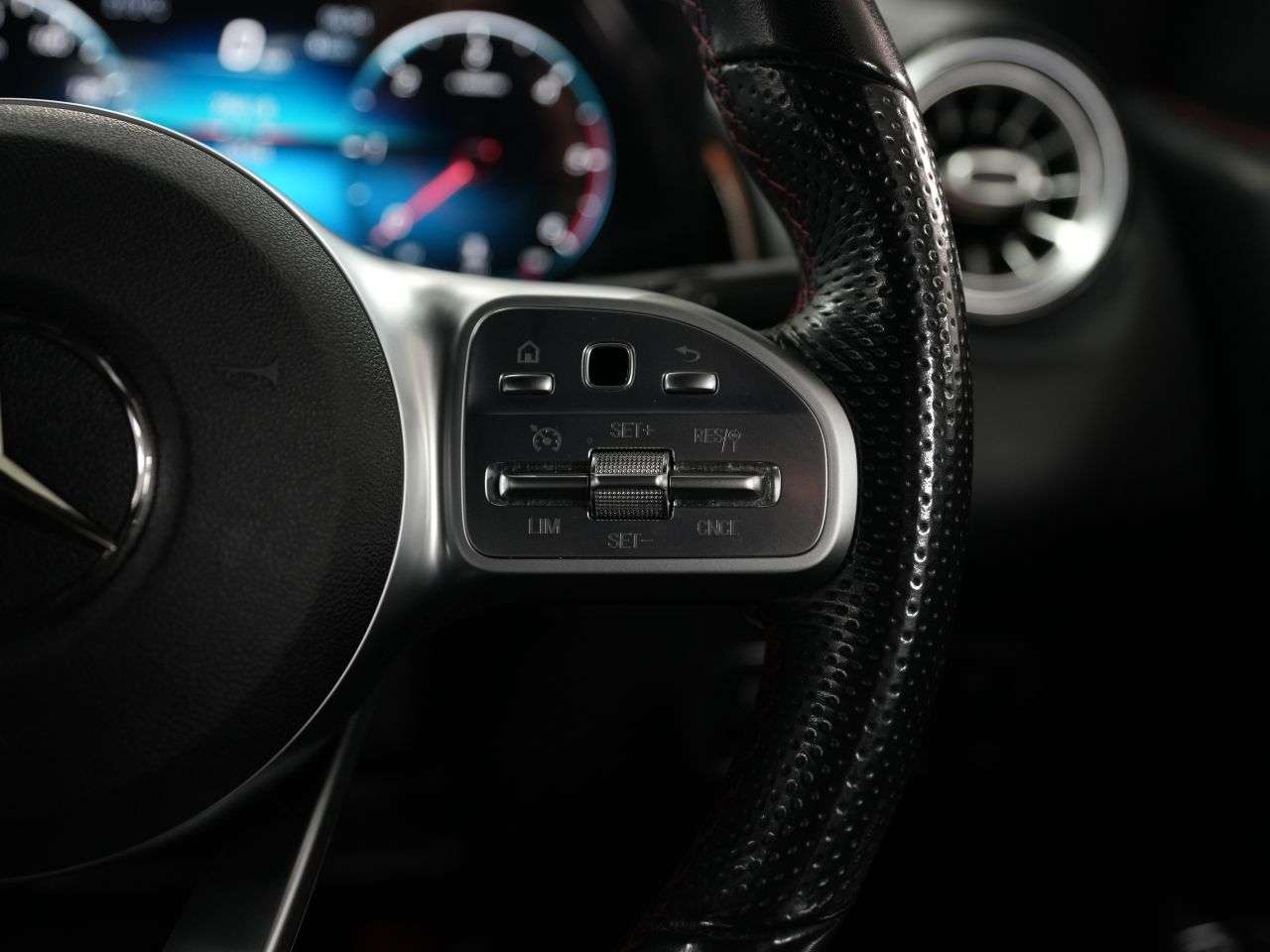 2021 MERCEDES GLB 2021 MERCEDES GLB